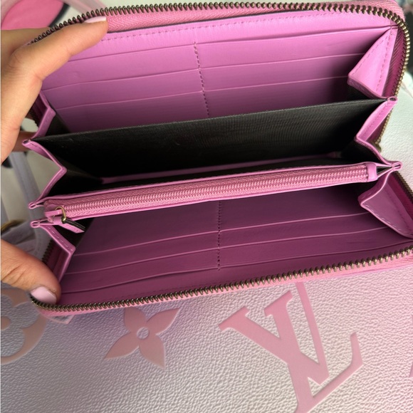 Gucci marmont candy pink wallet - Picture 7 of 9